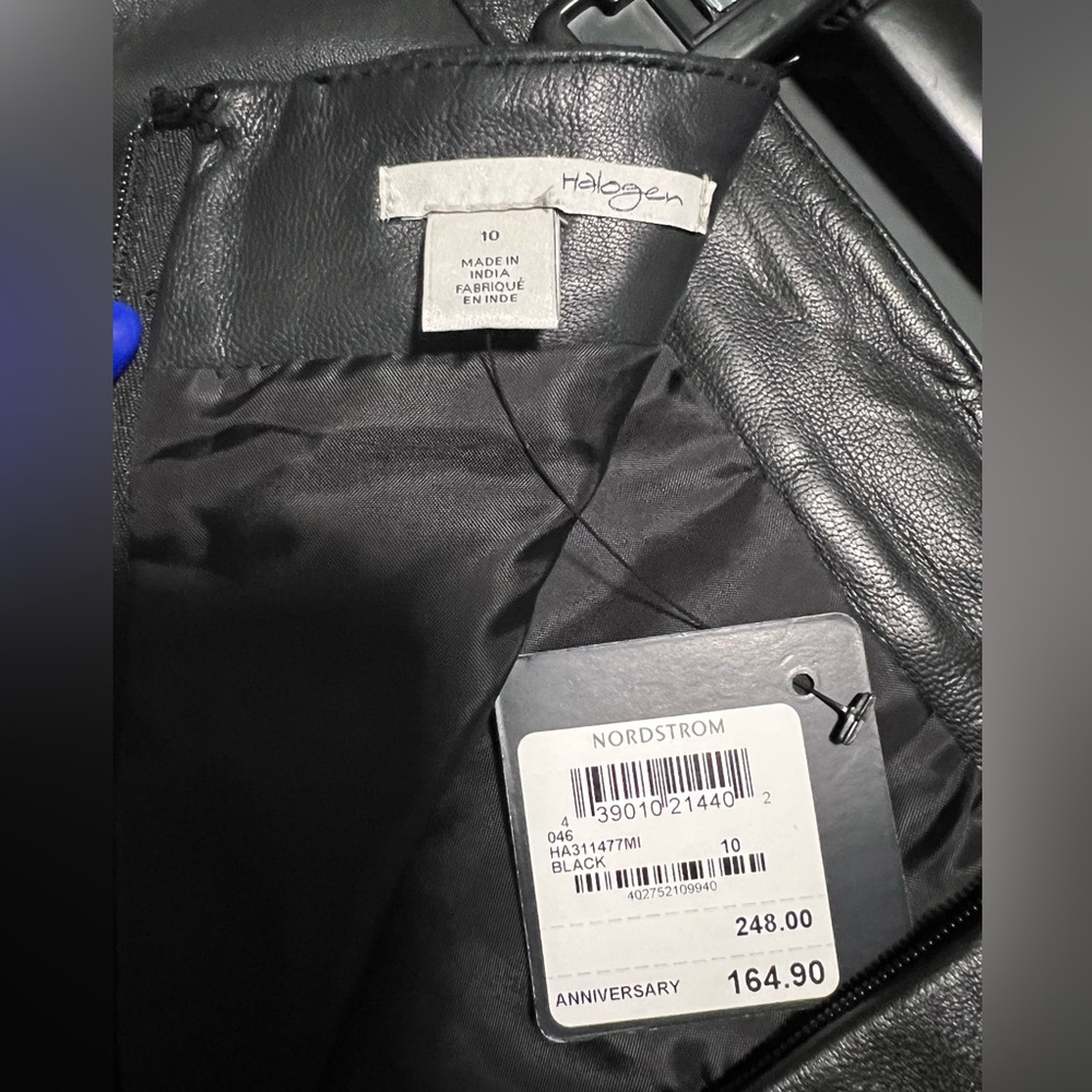 NWT Black leather skirt - Picture 3 of 4